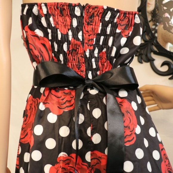 Black and White Polka Dot Dress with Roses - Picture 7 of 8